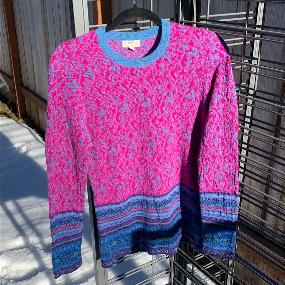 Alpaca wool Novica majenta Pink and Blue Sweater